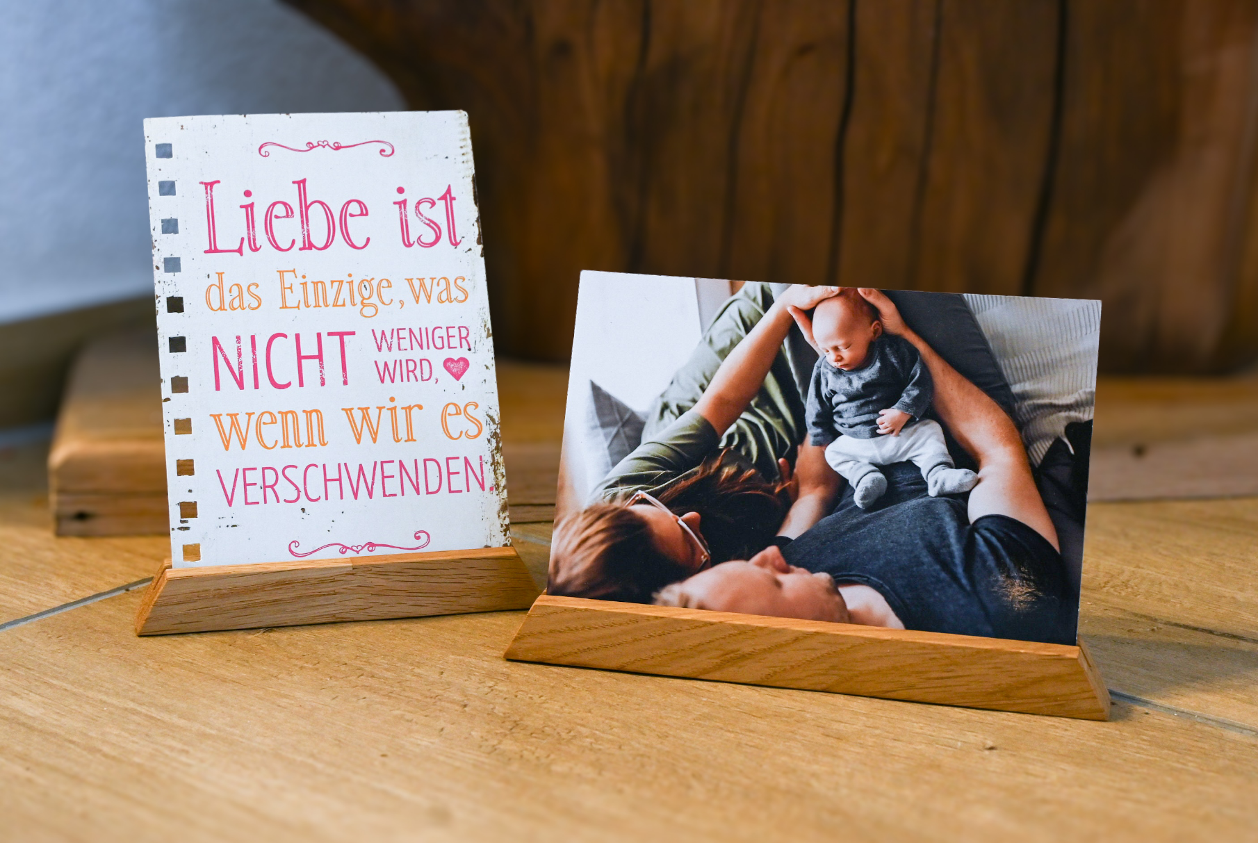 Tischkartenhalter aus Holz | Handgemachte Karten- & Fotohalter – Bild 3